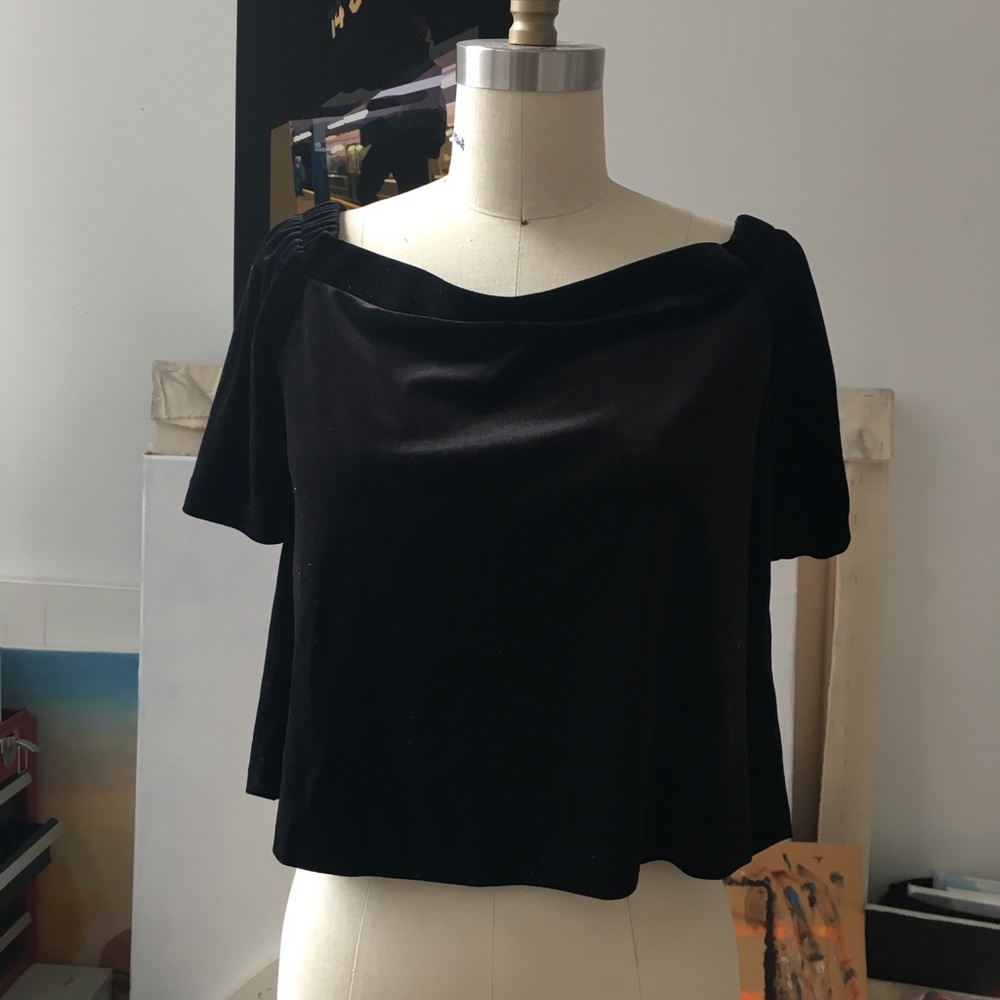 Velvet off the shoulder AQUA top